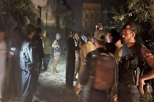 પાકિસ્તાનમાં આતંકવાદીઓએ પોલીસ સ્ટેશન ઉપર કર્યો હુમલો, 10 પોલીસ કર્મચારીઓના મોત
