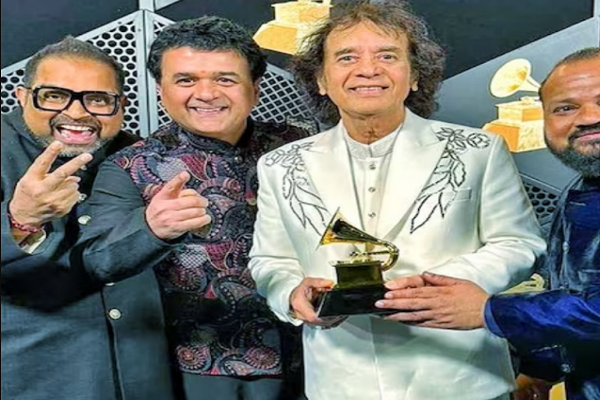 ગ્રેમી અવૉર્ડ સમારોહમાં ભારતીય ગાયક શંકર મહાદેવન સહિત અન્ય 4 કલાકારોને અવૉર્ડ મળ્યા