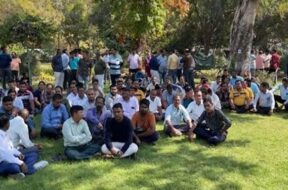 Baroda, ms uni employee