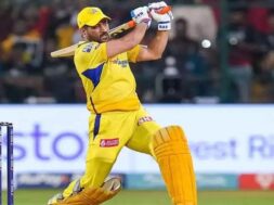 MS DHONI