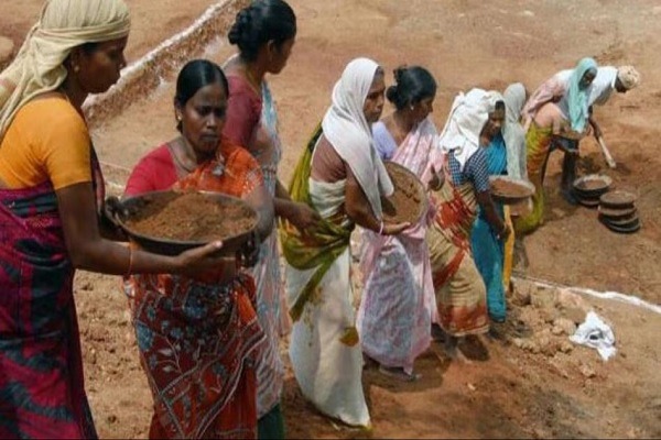 MGNREGA Wage Rates: લોકસભા ચૂંટણી પહેલા સરકારે ખોલ્યો ખજાનો, હવે મનરેગા મજૂરોને મળશે વધુ નાણાં