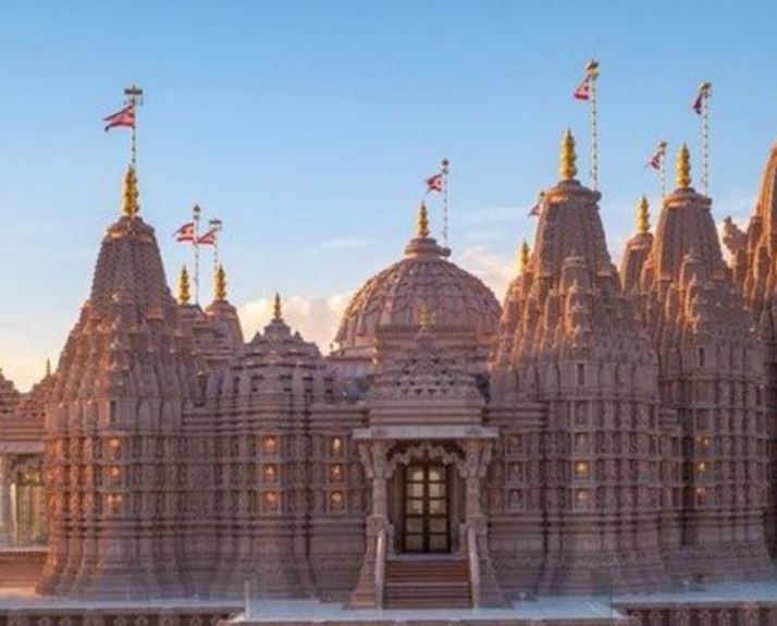 અબુધાબીમાં BAPS મંદિરના ભક્તો હવે કરી શકશે દર્શન, સવારે 9થી રાત્રે 8 વાગ્યા સુધી મંદિર ખુલ્લું રહેશે