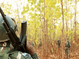 ARMY POLICE
