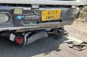 Accident, limbadi highway