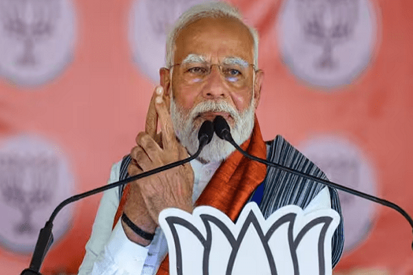 નવાબો સામે બોલવાની તાકાત કોંગ્રેસના રાજકુમારમાં નથીઃ નરેન્દ્ર મોદી