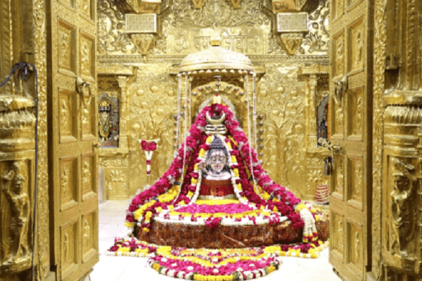 સોમનાથ મંદિરમાં ફાગણ માસની માસિક શિવરાત્રીની ભક્તિમય ઉજવણી