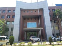 Gandhinagar, collector