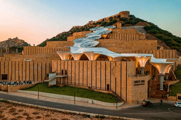ભુજના સ્મૃતિવન ભૂકંપ મેમોરિયલને UNESCOની યાદીમાં સ્થાન મળ્યું