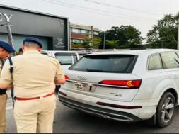 Ahmedabad, vehicle checking