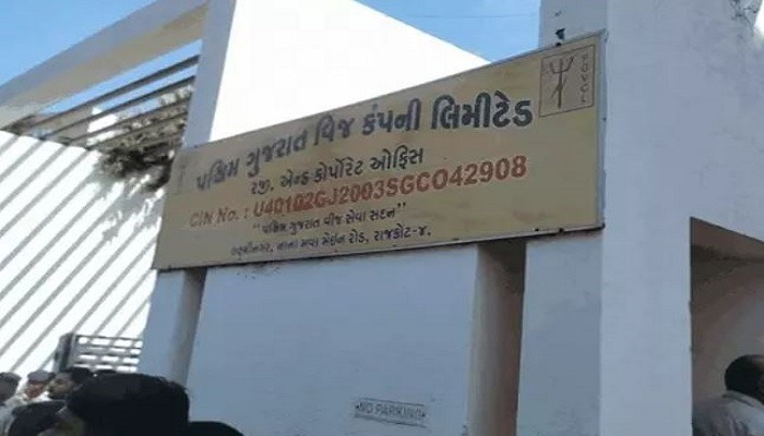 PGVCLના 500 કોન્ટ્રાક્ટરોની ભાવ વધારાની માગ સાથે હડતાળ