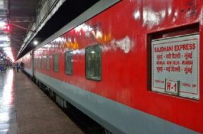 rajdhani, AHMEDABAD TRAIN