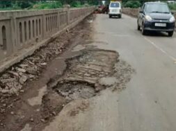 Badar river bridge, jasadan
