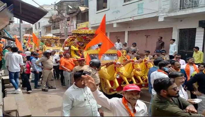 પાલનપુરમાં જગન્નાથજીની રથયાત્રામાં ભાવિકોને 16000 રોપાઓનું વિતરણ કરાયું