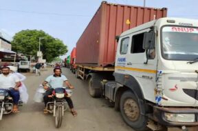 kutch, traffice