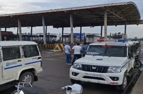 toll tax, police