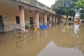 Sidhapur, school