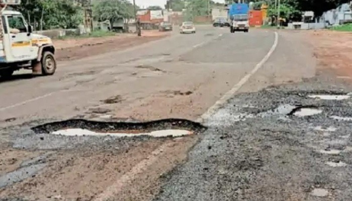 ગુજરાતમાં વરસાદથી નુકશાનગ્રસ્ત રસ્તાઓને મરામત કરવાની કામગીરીનો પ્રારંભ