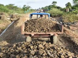 kutch, road broke