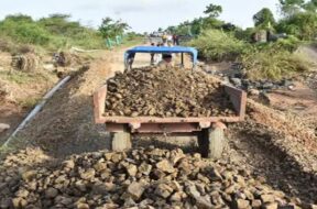 kutch, road broke