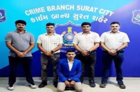 Fake customs officer caught