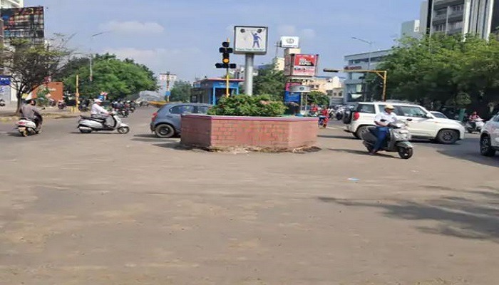 રાજકોટમાં ટ્રાફિકની સમસ્યા હળવી કરવા માટે 9 સર્કલોને નાના કરાશે