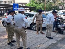 traffic police, Rajkot