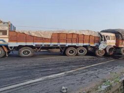 Accident, vadodara highway