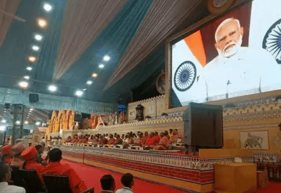 વિકસિત ભારત બનવાની પ્રથમ શરત એ છે કે લોકલ માટે વોકલ બનીને “આત્મનિર્ભર” બનવું: નરેન્દ્ર મોદી