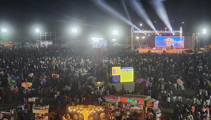 સોમનાથમાં કાર્તિકી પૂર્ણિમા મેળોના ત્રીજા દિવસે 3 લાખ લોકો ઉમટી પડ્યાં