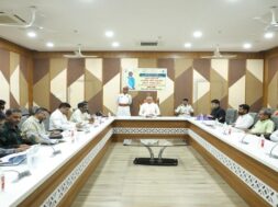 Governor meeting in surat