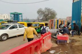 Kalupur railway station, traffic problem