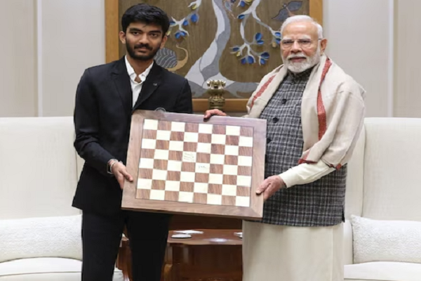 વડાપ્રધાન નરેન્દ્ર મોદી ચેસ ચેમ્પિયન ગુકેશને મળ્યાં, પીએમ મોદીએ કરી પ્રશંસા