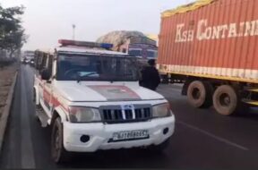 Accident, traffic jaam