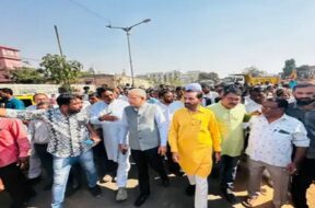 Shaktisinh gohil met odhav affected people