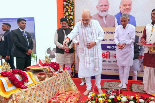 અમિત શાહે માણસામાં અંદાજે રૂ. 241 કરોડનાં વિકાસકાર્યોનું લોકાર્પણ અને ખાતમૂહુર્ત કર્યું