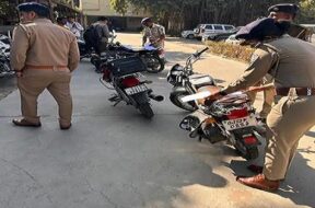 surendranagar, police cheking