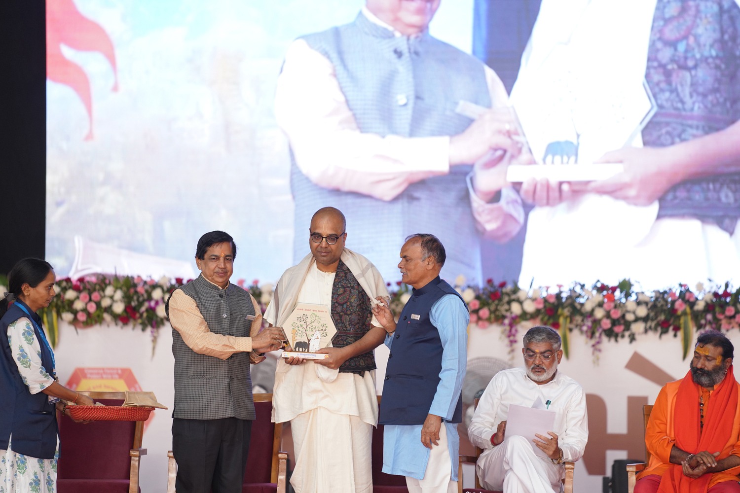 શ્રદ્ધા બદલાઈ શકે છે પરંતુ સનાતન ધર્મ કદી બદલાતો નથી: પૂજ્ય શ્રી વિષ્ણુનામદાસપ્રભુ