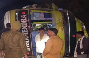 Accident. bus overturned