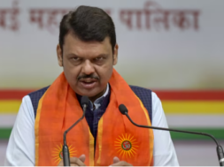 MAHARASTRA CM FANDVISH