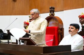 Vidhansabha, governor