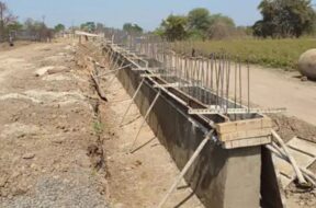 Baroda, Bridge work slow