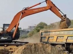 Baroda, dumper