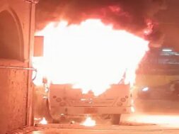 Bus, fire, Baroda
