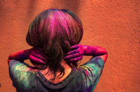 HOLI