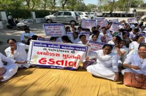 Health wokers strike