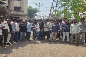 Surat, Ratnakalakar strike