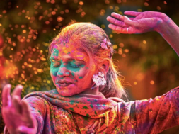 holi