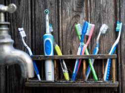 tooth brush