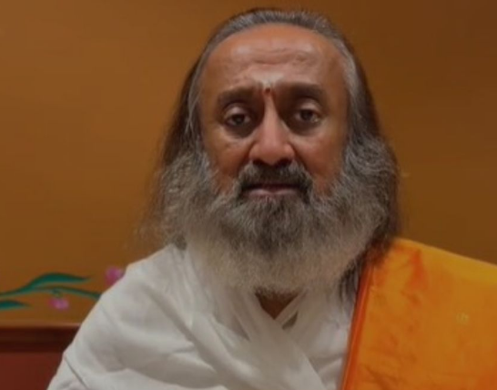 શ્રી શ્રી રવિશંકરે વિશ્વ સમુદાયને આતંકવાદ સામે સંયુક્ત કાર્યવાહી કરવા અપીલ કરી