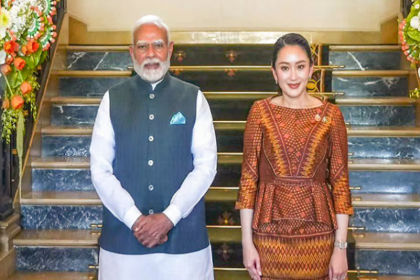 નરેન્દ્ર મોદી અને થાઈલેન્ડના પીએમ પટોંગટાર્ન શિનાવાત્રા વચ્ચે મીટીંગ, બંને દેશ વચ્ચે મહત્વાના કરારો થયા